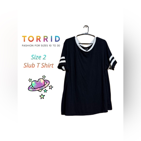✨ Torrid Vintage Black & White Slub Varsity Stripe Tee – Size 2 (2X) ✨ - Picture 1 of 3